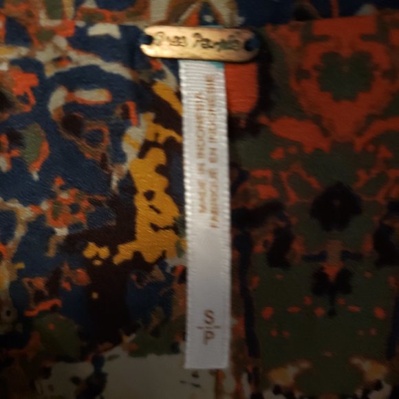 Free People Sleeveless Patterned Blouse - Picture 5 of 5